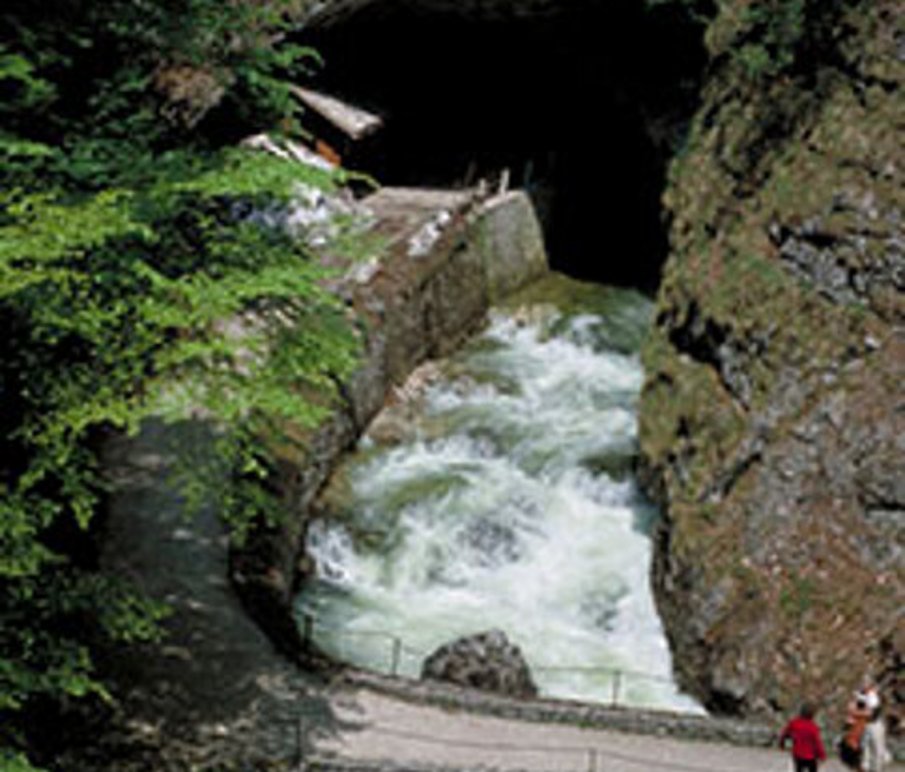 Koppenbrüllerhöhle