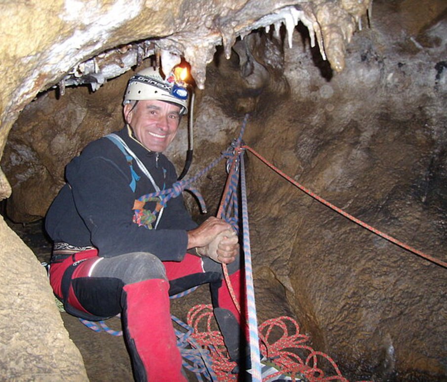 Odelsteinhöhle